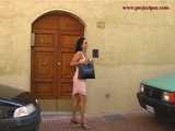 016129 Eve Has Great Difficulty In Finding A Place To Pee 5