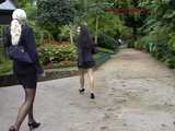  016081 Eve Pees On The Park Steps 4