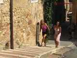 016130 Eve Pees In An Ancient Staircase 4