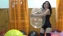 Madame en rouge 24 6