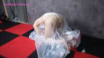 Xiaoyu Endures Vacuum Bag with Balloons 7