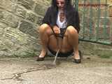 016101 Eve Takes A Risky Pee In The Heritage Musuem 8