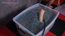 Xiaomeng Buried in Water Beads 2