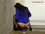 016086 Eve Pees In The Garage Entrance 9
