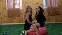 Conny & Bibi 08 9