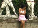 016121 Eve Enhances The Statues By Peeing Beside Them 4