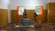 Denise & Claire 03 5