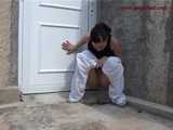033001 Renee Forgets Her Key And Has To Pee On The Doorstep 4
